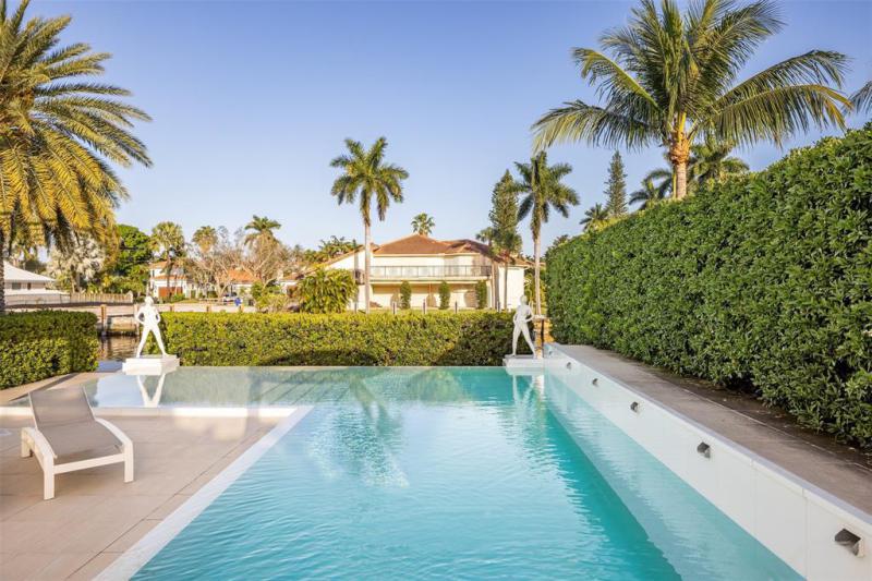  Single Family Homes Photo 53: 500 Isle Of Capri Dr  Fort Lauderdale,  FL 33301