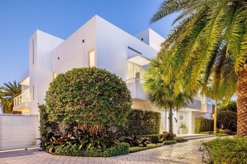  Single Family Homes Photo 57: 500 Isle Of Capri Dr  Fort Lauderdale,  FL 33301