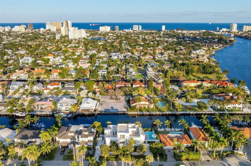  Single Family Homes Photo 70: 500 Isle Of Capri Dr  Fort Lauderdale,  FL 33301