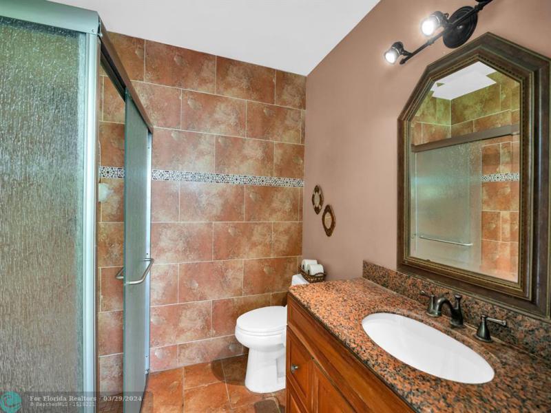  Single Family Homes Photo 22: 11731 NW 40th Pl  Sunrise,  FL 33323