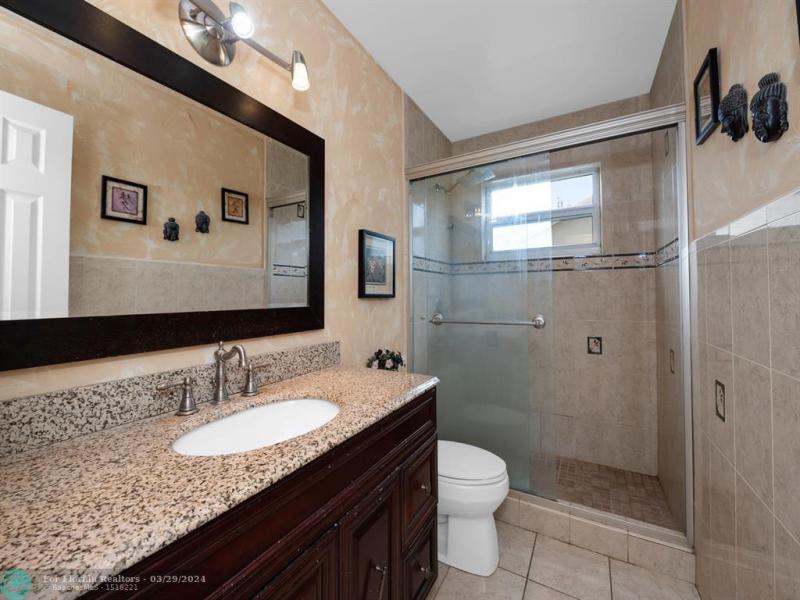 Single Family Homes Photo 26: 11731 NW 40th Pl  Sunrise,  FL 33323