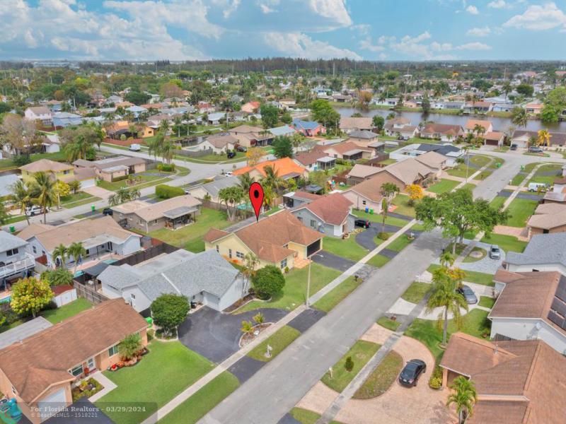  Single Family Homes Photo 33: 11731 NW 40th Pl  Sunrise,  FL 33323