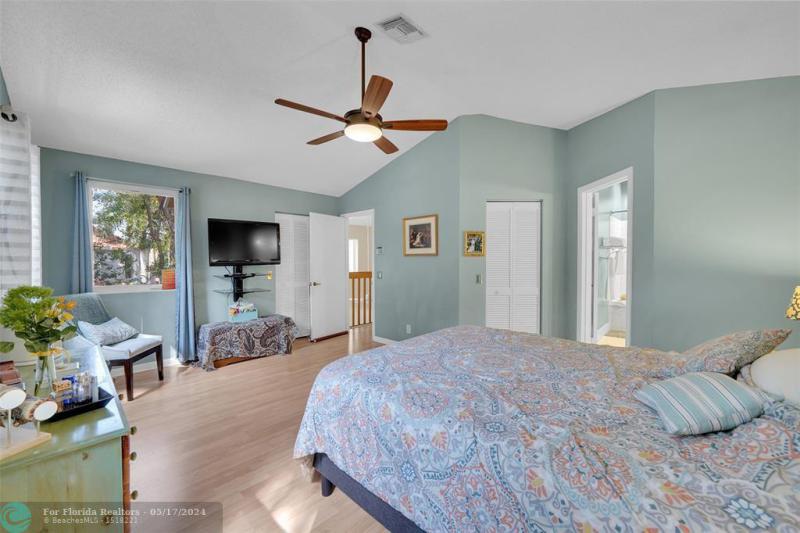  Single Family Homes Photo 21: 9833 NW 5th Ct  Plantation,  FL 33324