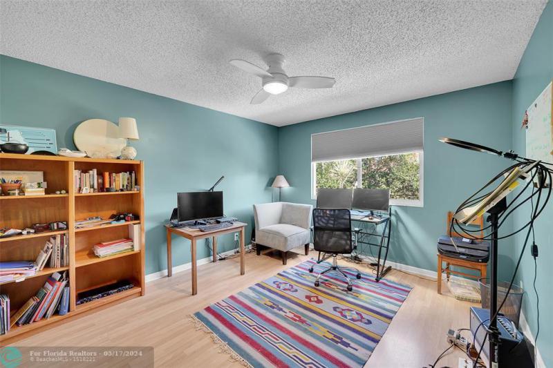  Single Family Homes Photo 28: 9833 NW 5th Ct  Plantation,  FL 33324