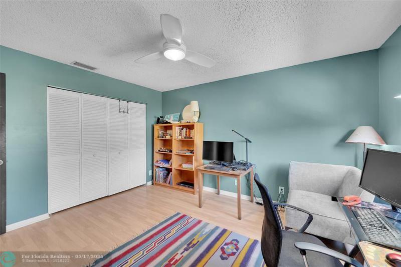  Single Family Homes Photo 29: 9833 NW 5th Ct  Plantation,  FL 33324