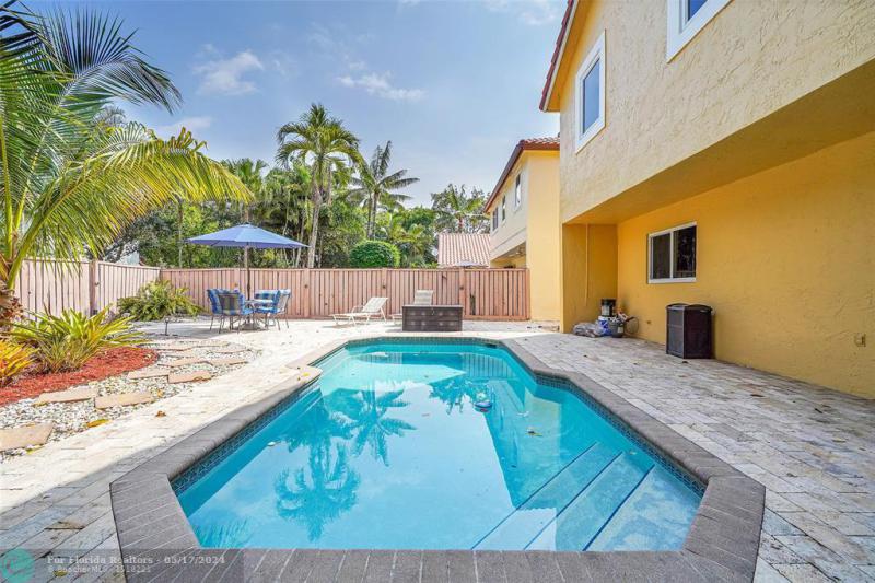  Single Family Homes Photo 37: 9833 NW 5th Ct  Plantation,  FL 33324