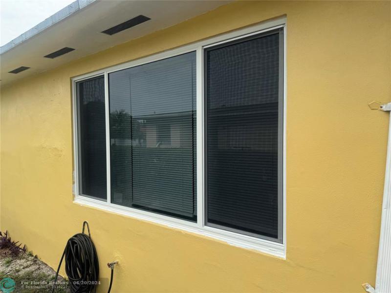 Duplex, Triplex and Fourplex Images