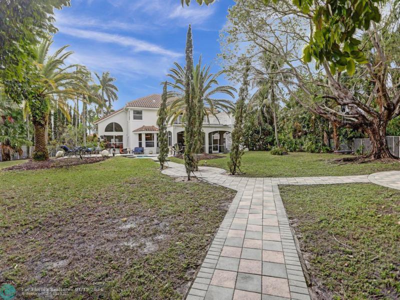  Single Family Homes Photo 10: 11809 NW 11 Ct  Coral Springs,  FL 33071