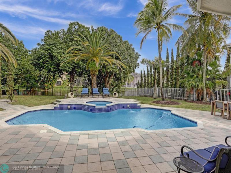  Single Family Homes Photo 15: 11809 NW 11 Ct  Coral Springs,  FL 33071
