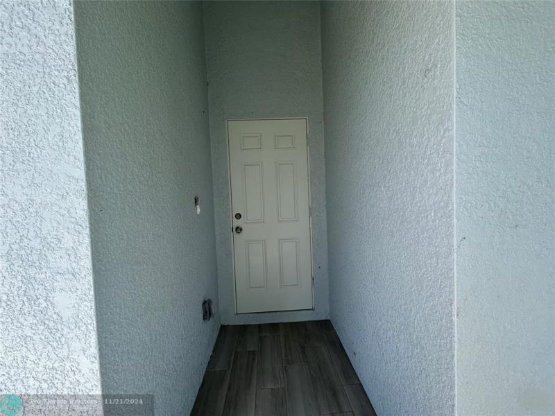 Duplex, Triplex and Fourplex Images