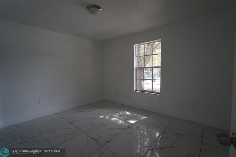  Single Family Homes Photo 20: 2035 NW 52nd St  Miami,  FL 33142