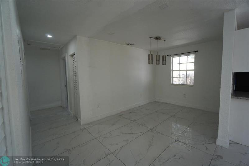  Single Family Homes Photo 8: 2035 NW 52nd St  Miami,  FL 33142