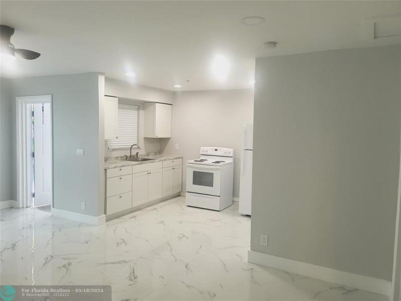 Duplex, Triplex and Fourplex Images