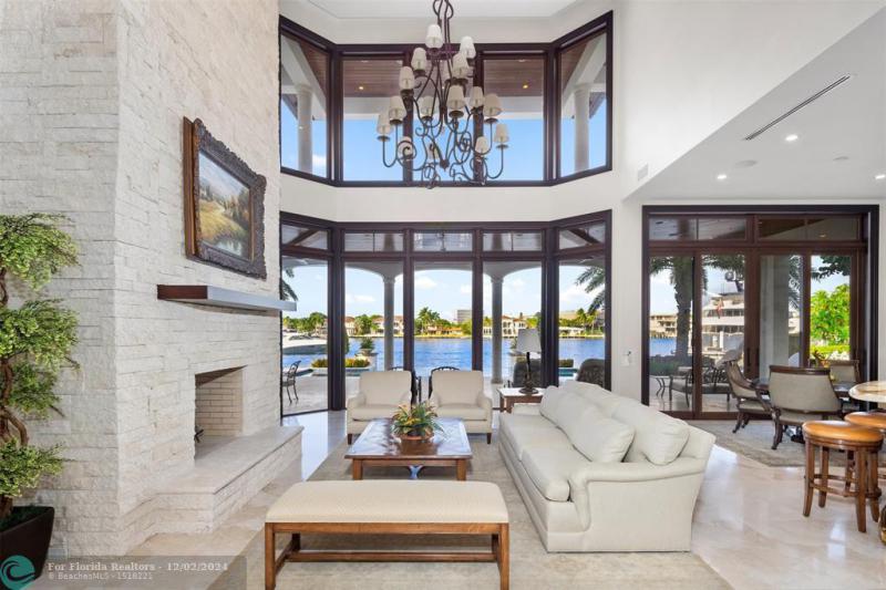 Single Family Homes Photo 10: 632 2ND KEY DR  Fort Lauderdale,  FL 33304