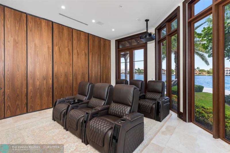  Single Family Homes Photo 26: 632 2ND KEY DR  Fort Lauderdale,  FL 33304