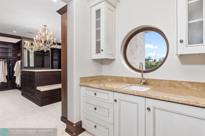  Single Family Homes Photo 38: 632 2ND KEY DR  Fort Lauderdale,  FL 33304