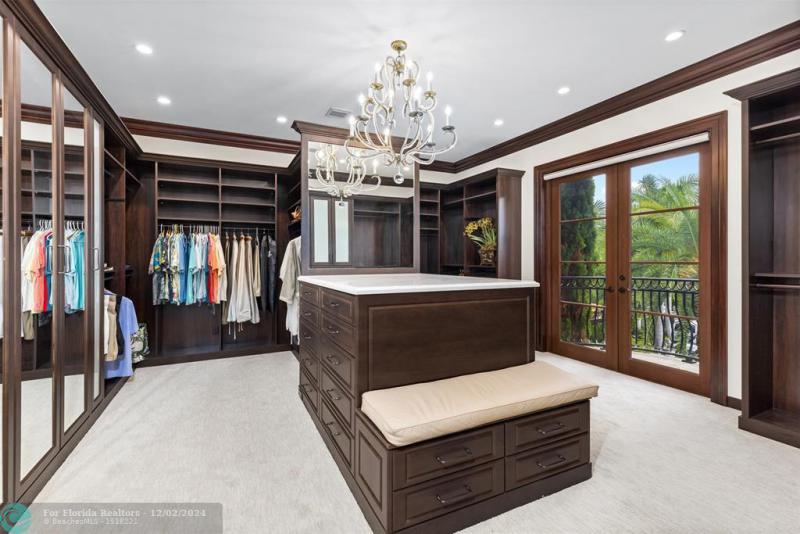  Single Family Homes Photo 39: 632 2ND KEY DR  Fort Lauderdale,  FL 33304