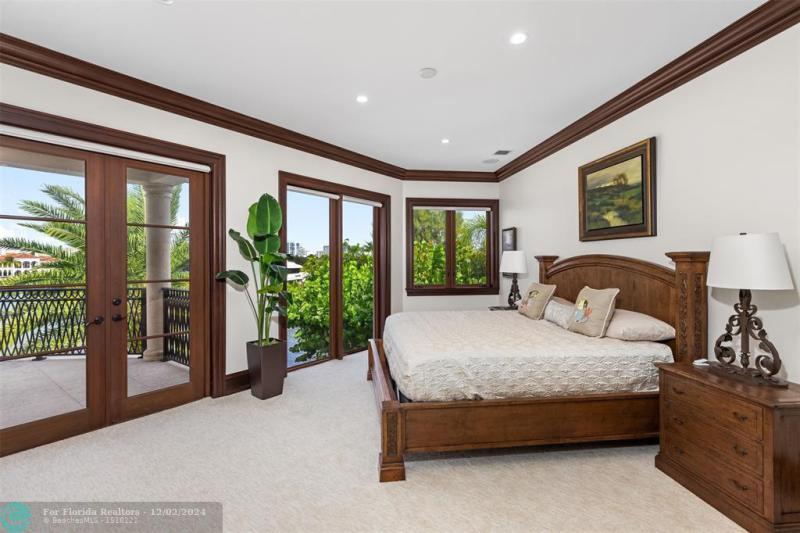  Single Family Homes Photo 41: 632 2ND KEY DR  Fort Lauderdale,  FL 33304
