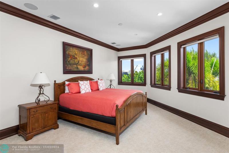  Single Family Homes Photo 43: 632 2ND KEY DR  Fort Lauderdale,  FL 33304