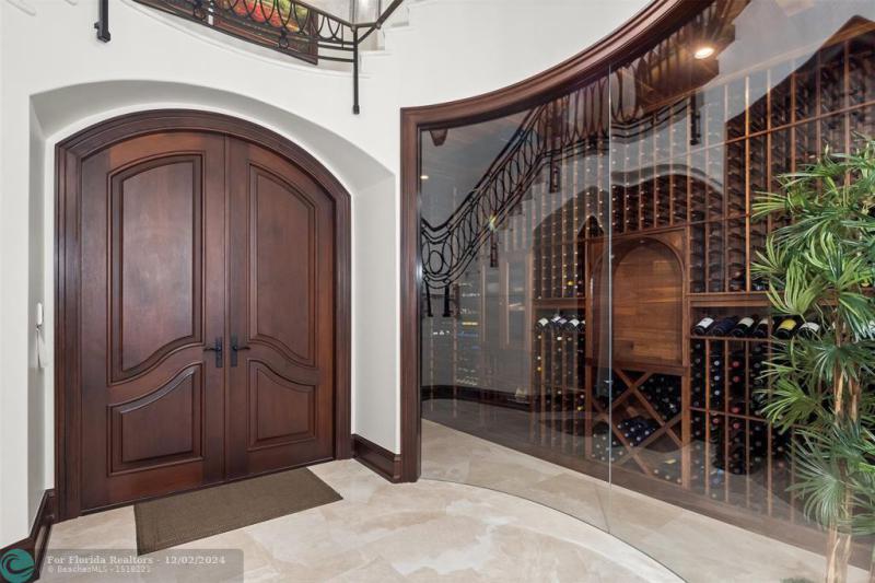  Single Family Homes Photo 7: 632 2ND KEY DR  Fort Lauderdale,  FL 33304