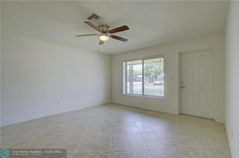 Duplex, Triplex and Fourplex Images