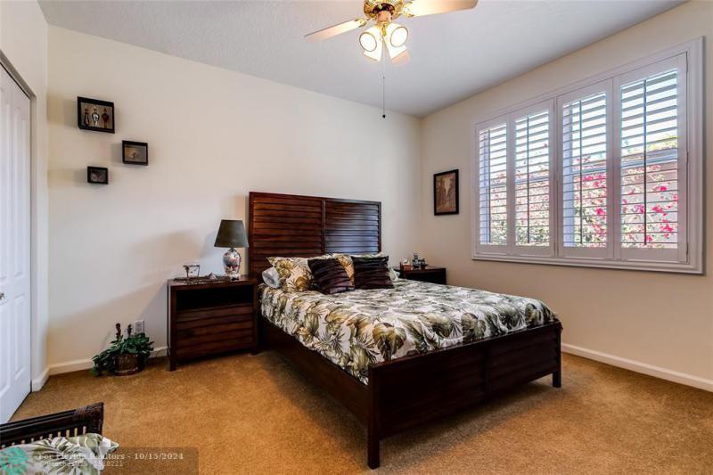  Single Family Homes Photo 22: 1520 SE 4th Ct  Deerfield Beach,  FL 33441