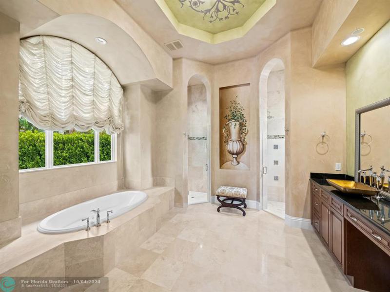  Single Family Homes Photo 21: 12575 Stoneway Ct  Davie,  FL 33330