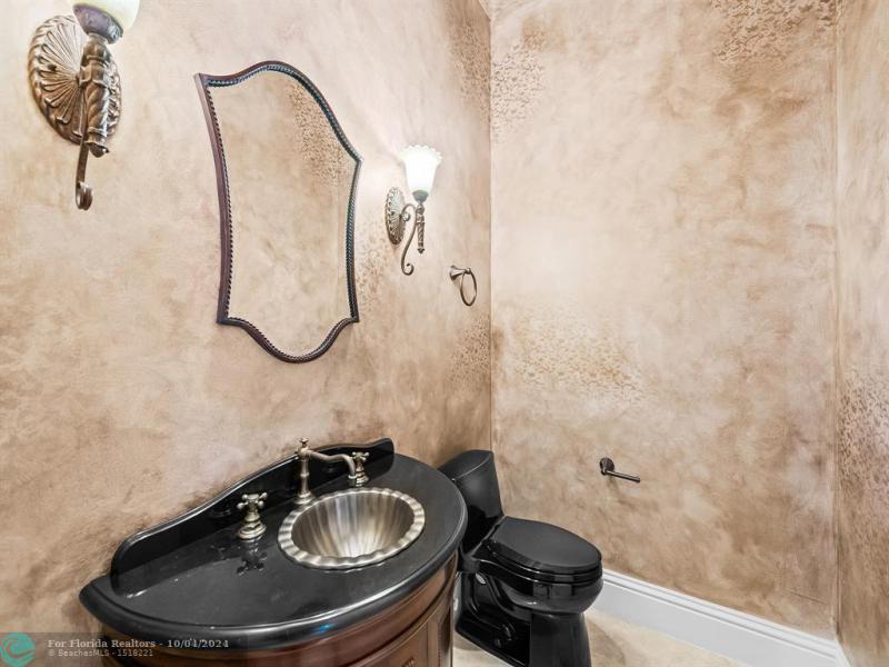  Single Family Homes Photo 24: 12575 Stoneway Ct  Davie,  FL 33330