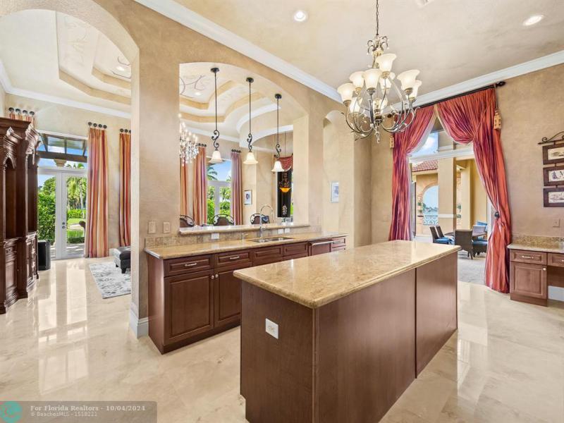  Single Family Homes Photo 28: 12575 Stoneway Ct  Davie,  FL 33330
