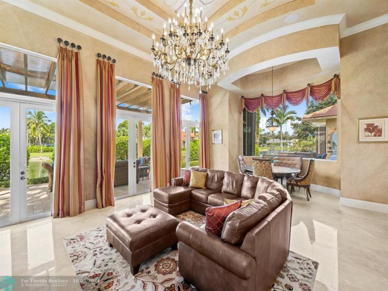  Single Family Homes Photo 35: 12575 Stoneway Ct  Davie,  FL 33330