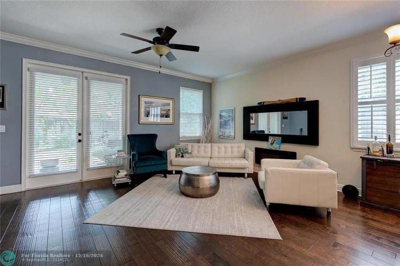 Duplex, Triplex and Fourplex Images