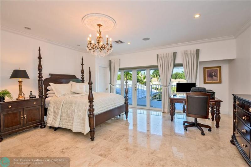  Single Family Homes Photo 27: 2 COMPASS LN  Fort Lauderdale,  FL 33308