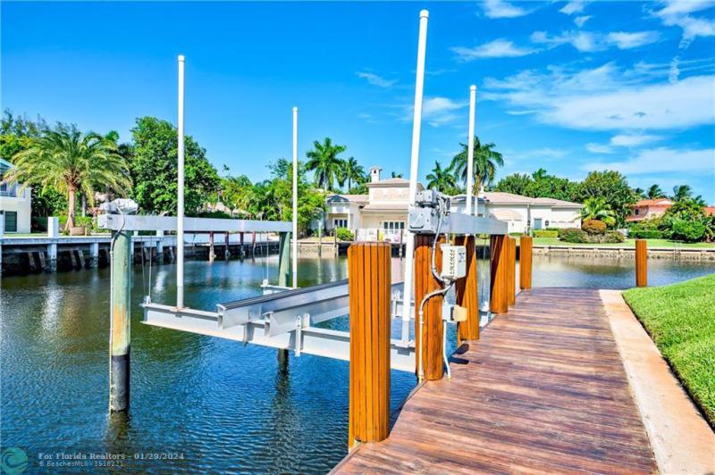  Single Family Homes Photo 36: 2 COMPASS LN  Fort Lauderdale,  FL 33308
