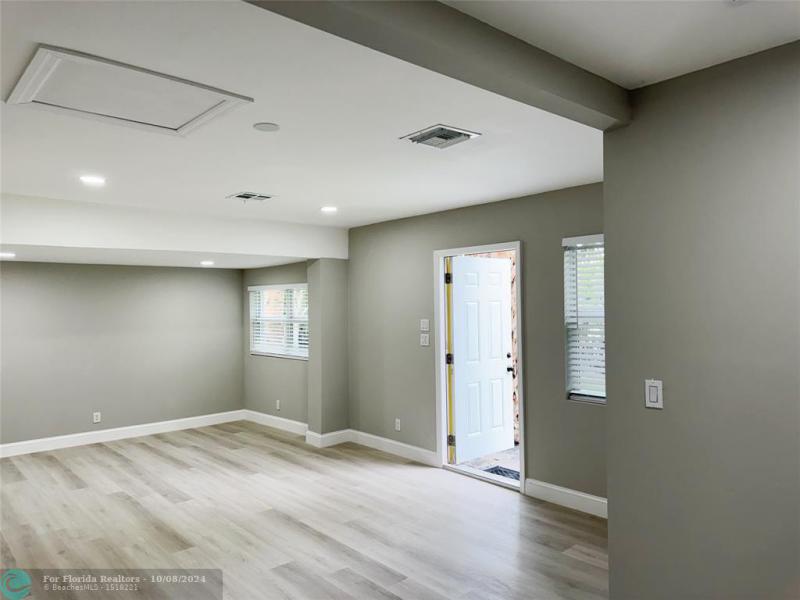 Duplex, Triplex and Fourplex Images