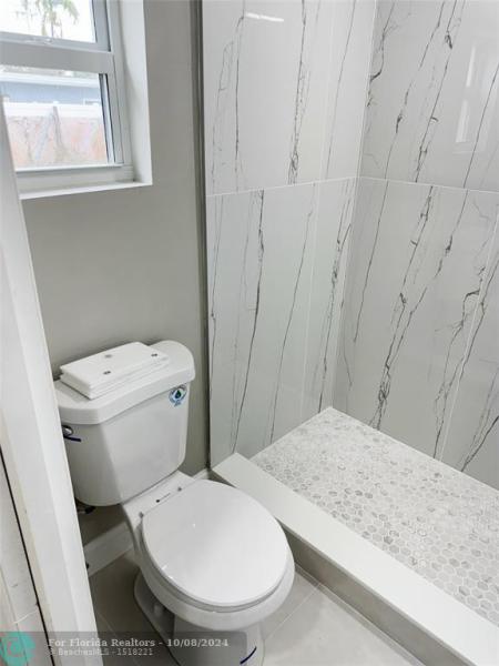 Duplex, Triplex and Fourplex Images