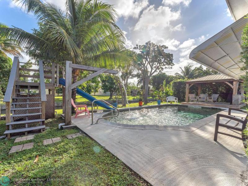  Single Family Homes Photo 22: 3354 NW 22nd St  Lauderdale Lakes,  FL 33311