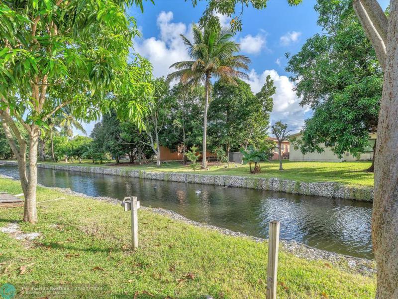  Single Family Homes Photo 25: 3354 NW 22nd St  Lauderdale Lakes,  FL 33311