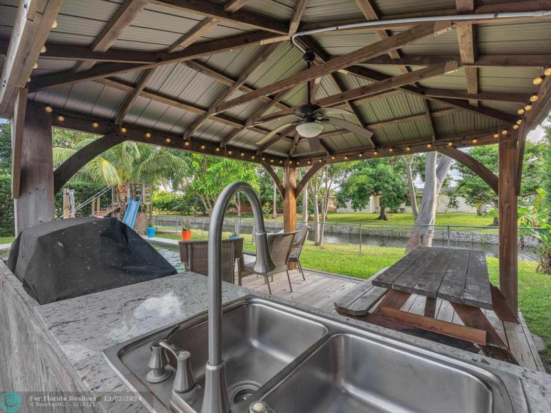  Single Family Homes Photo 27: 3354 NW 22nd St  Lauderdale Lakes,  FL 33311