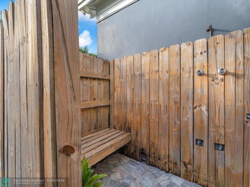  Single Family Homes Photo 28: 3354 NW 22nd St  Lauderdale Lakes,  FL 33311