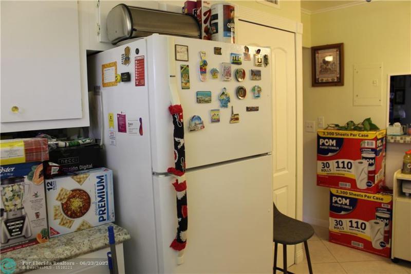  Condo & Townhome Photos