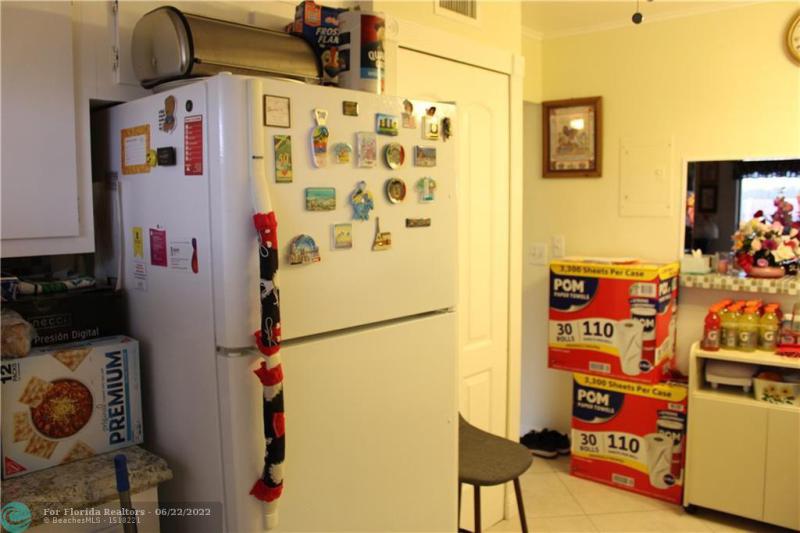  Condo & Townhome Photos