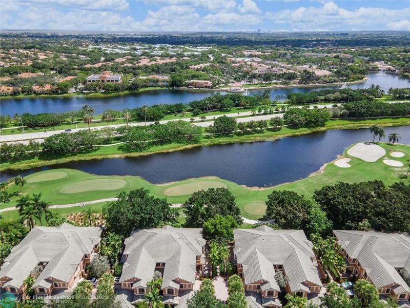  Condo & Townhome Photos