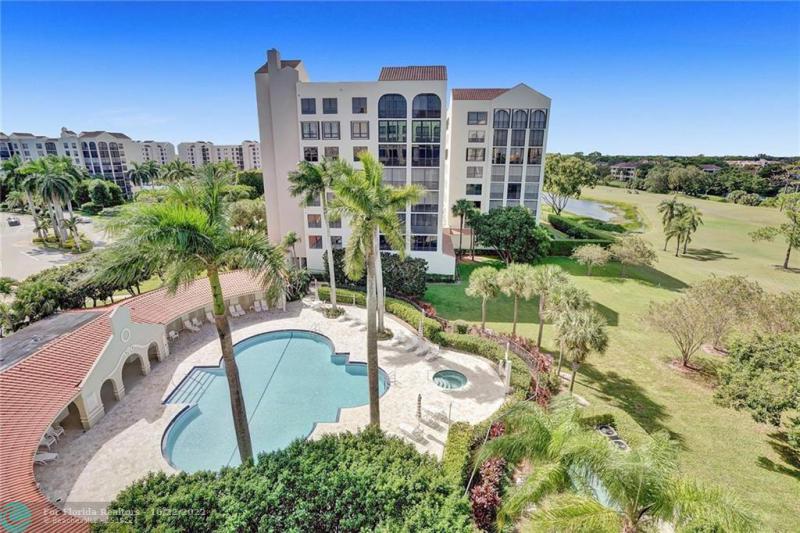  Condo & Townhome Photos
