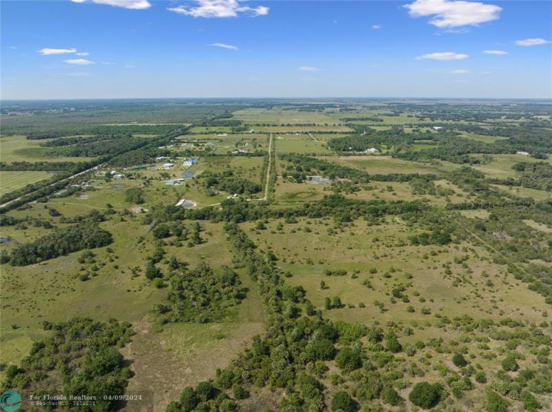  Commercial & Industrial Land Images 