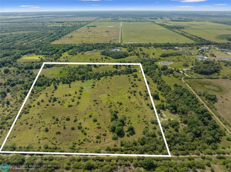  Commercial & Industrial Land Images 