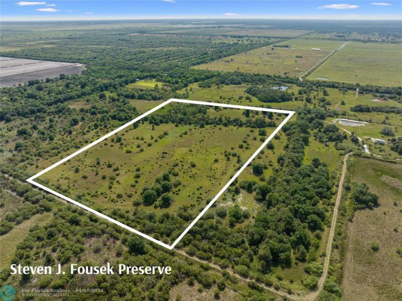  Commercial & Industrial Land Images 