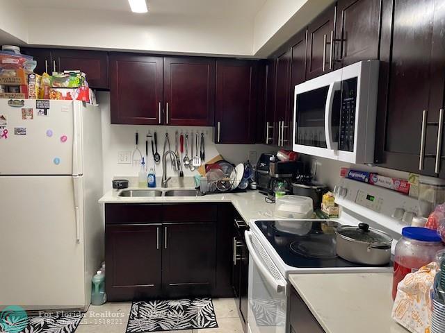 Duplex, Triplex and Fourplex Images