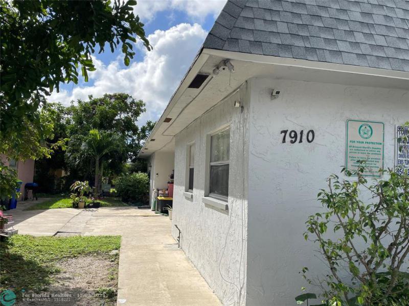 Duplex, Triplex and Fourplex Images