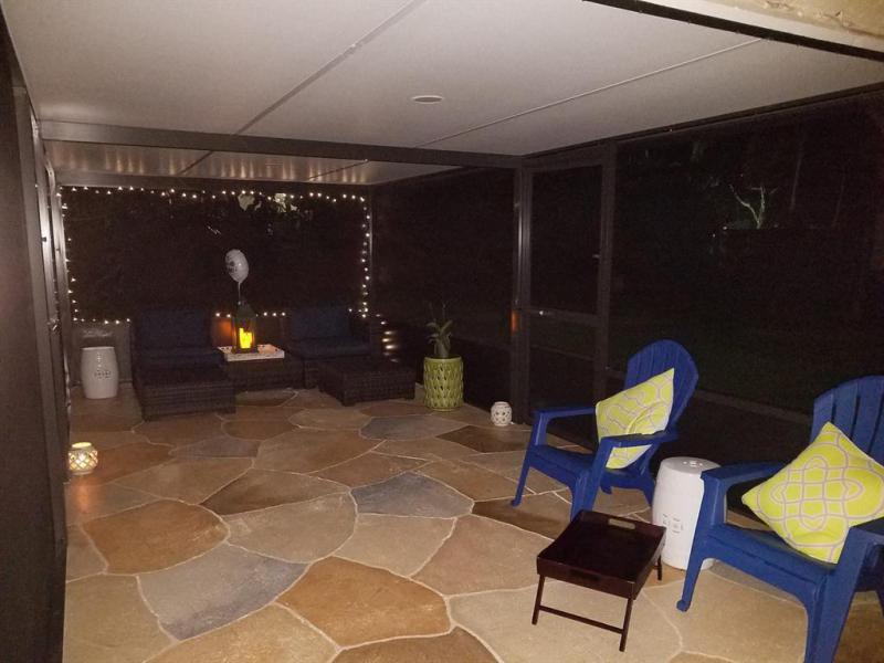  Single Family Homes Photo 23: 5261 NW 87th Ave  Lauderhill,  FL 33351