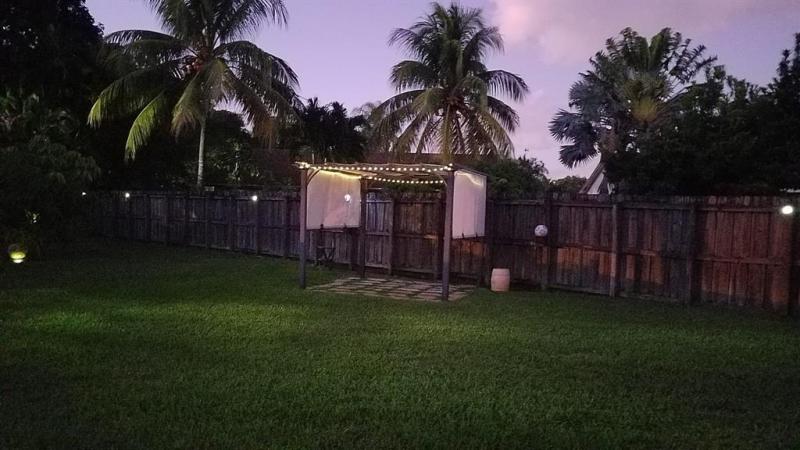  Single Family Homes Photo 27: 5261 NW 87th Ave  Lauderhill,  FL 33351